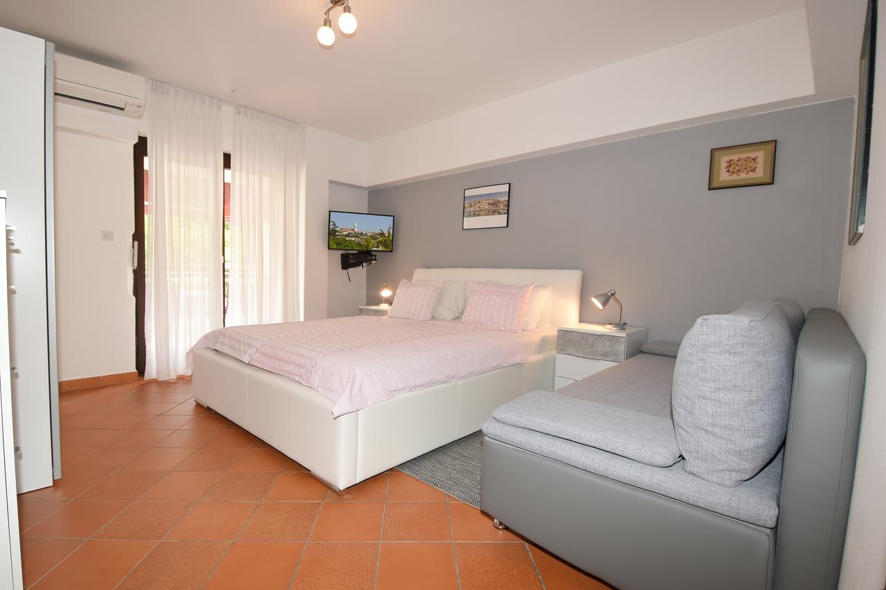 Apartment Sambris No 1 Vrsar Kültér fotó